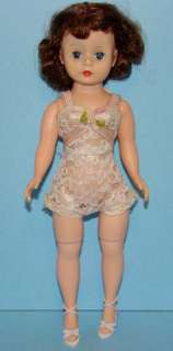 Cissette Doll Brunette 9 in C1958 60 Madame Alexander  