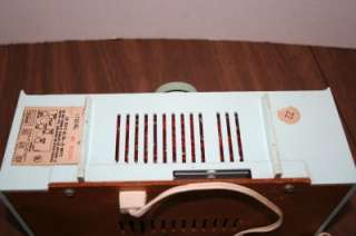 Vintage Motorola PLAcir AM Tube Radio Aqua Color Working Condition 