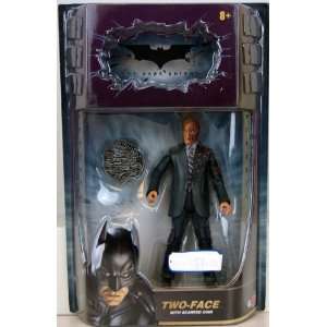 The Dark Knight Exclusive Deluxe Action Figure Two Face with Scarred 