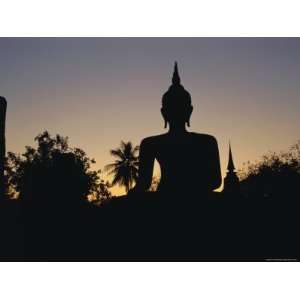 Buddha Statue in the Historical Park, Old Sukothai / Muang Kao 