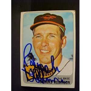 Brooks Robinson Baltimore Orioles #150 1965 Topps Autographed Baseball 