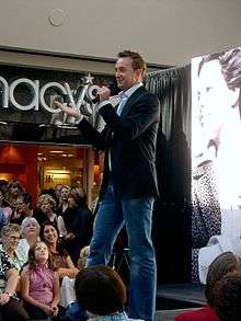 Clinton Kelly (TV personality)   Shopping enabled Wikipedia Page on 