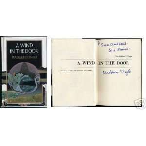 Madeleine LEngle A Wind In The Door Signed Auto Book   Sports 