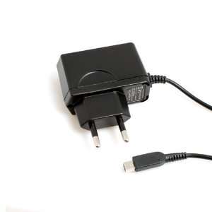  System S Central European Plug   AC Charger for Nintendo DSi 