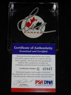 MARIO LEMIEUX SIGNED CANADA HOCKEY PUCK, PSA/DNA AUTHENTIC, PITTSBURGH 