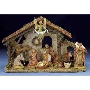  5 Scale 7 Piece Figurine Set with Lighted Stable