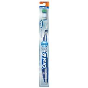  Oral B Advantage Glide Toothbrush, Medium 40, Whitening 