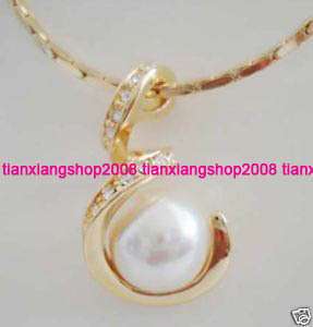   Rose gold Plated Crystal White Sea Shell pearl pendant necklace  