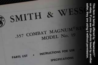 1970s Smith & Wesson .357 COMBAT MAGNUM REVOLVER Model No. 19 Box 