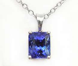 18 K White Gold Tanzanite Pendant  