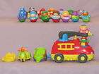LOT OF 16 PLAYSKOOL WEEBLES FIGURES SOME RARE AND FIRETRUCK, BED 