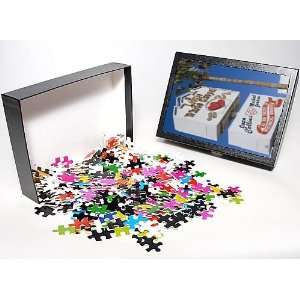   Puzzle of Drive up wedding chapel from Robert Harding Toys & Games